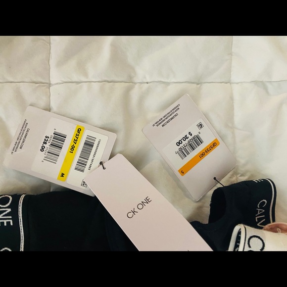 Calvin Klein bralette set (2) - Picture 8 of 9